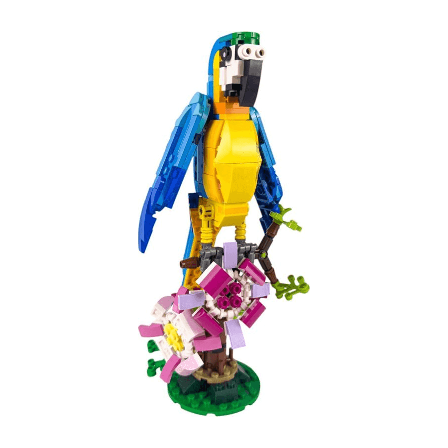 Exotic Parrot LEGO® set