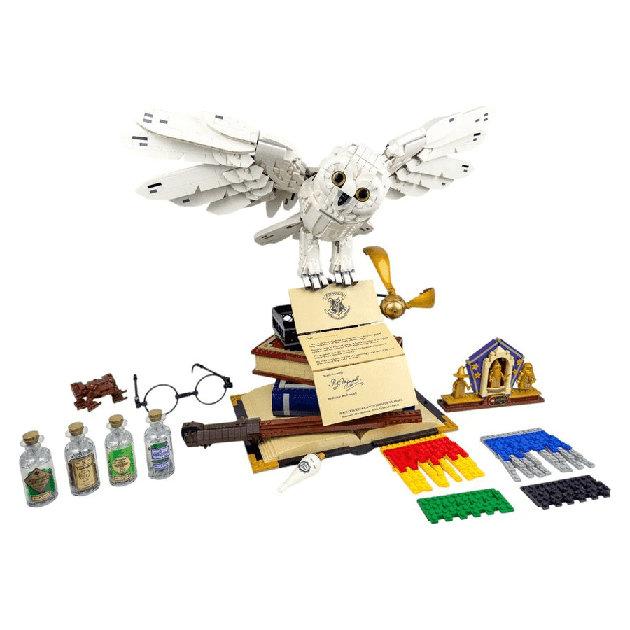 Hogwarts Icons Collectors' Edition LEGO® set