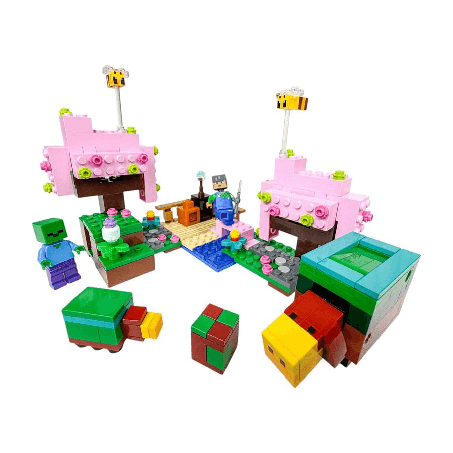 The Cherry Blossom Garden LEGO® set